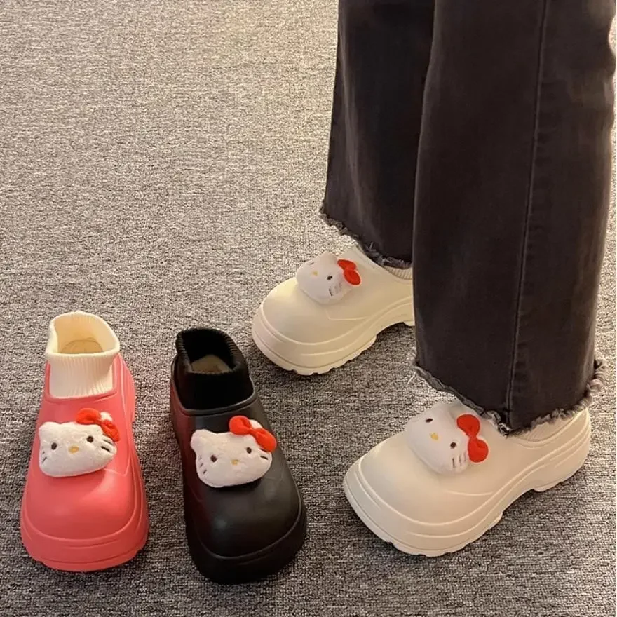 

Hello Kitty sweet and cute creative cartoon pattern velvet warm lightweight thick-soled non-slip wear-resistant cotton slippers