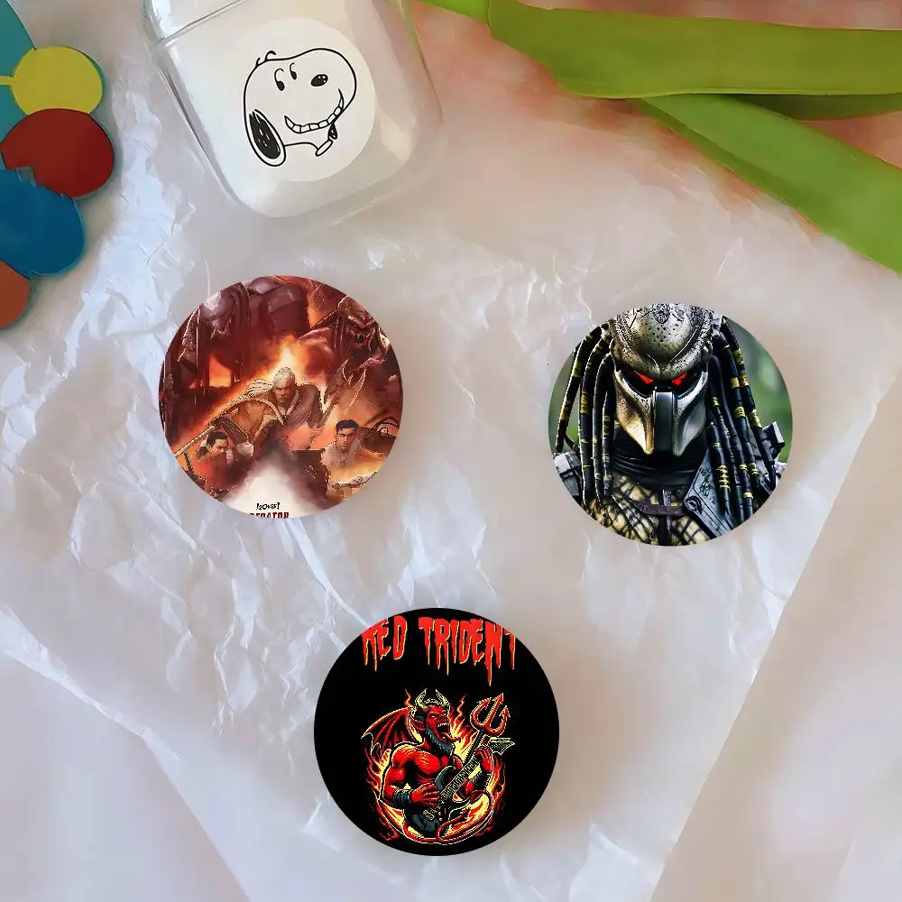 فيلم P-المفترس Badlands شارات الإبداعية صفيح لينة زر دبابيس الحيوان أيقونة بروش التلبيب على ظهره شارة الملحقات دبوس