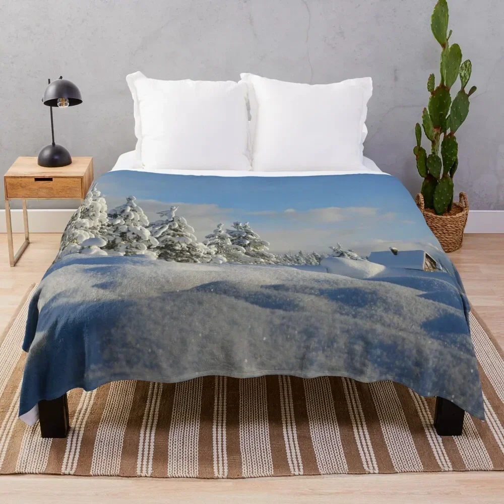 

Snow Covered Trees Throw Blanket Warm Comfortable Blanket for Office Napping