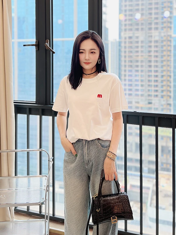 

Модный универсальный футболка-топ из чистого хлопка с вышивкой в виде круглого сердца и букв для юных принцев