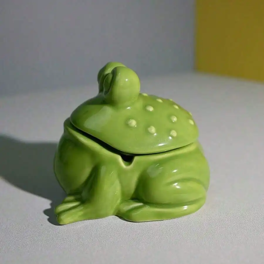 

Ceramic Frog Ashtray, Creative And Cute Desktop Ashtray, Green And Fresh Home Decoration Item