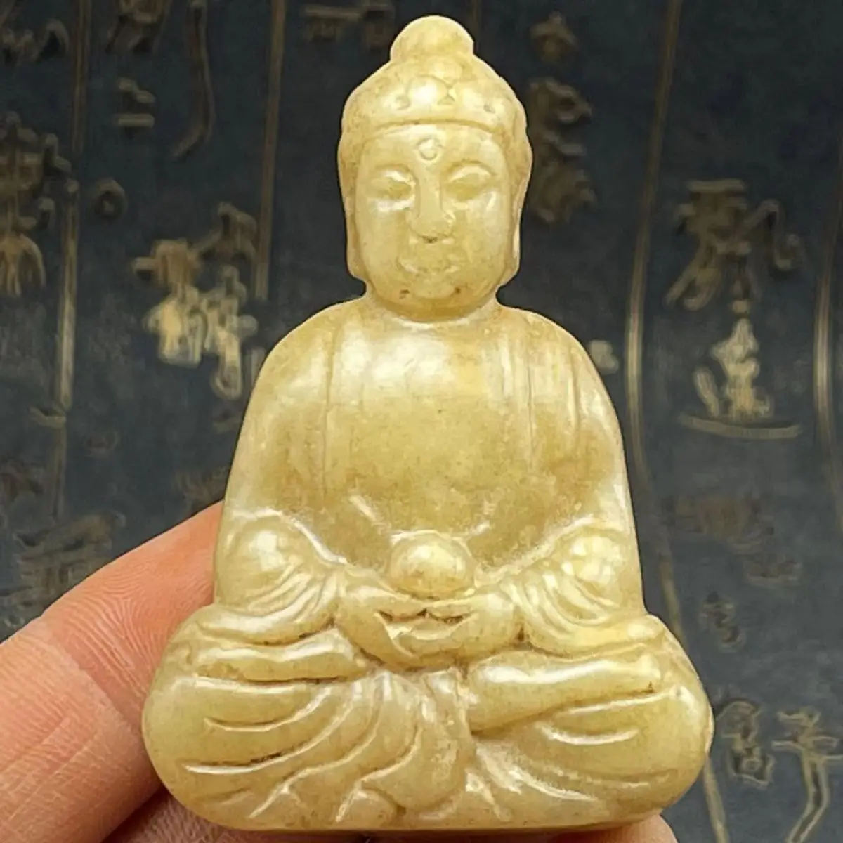 Chinese Antique Xiuyan Jade Carved Bodhisattva Statue Decoration