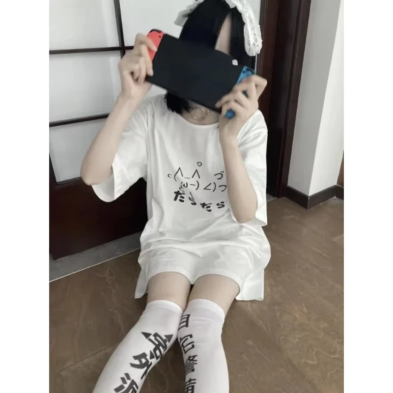 

2025 Summer New Arrival Women's Cute Cartoon Japanese Kitten Emoticon Print Long T-shirt Loose Breathable and Comfortable