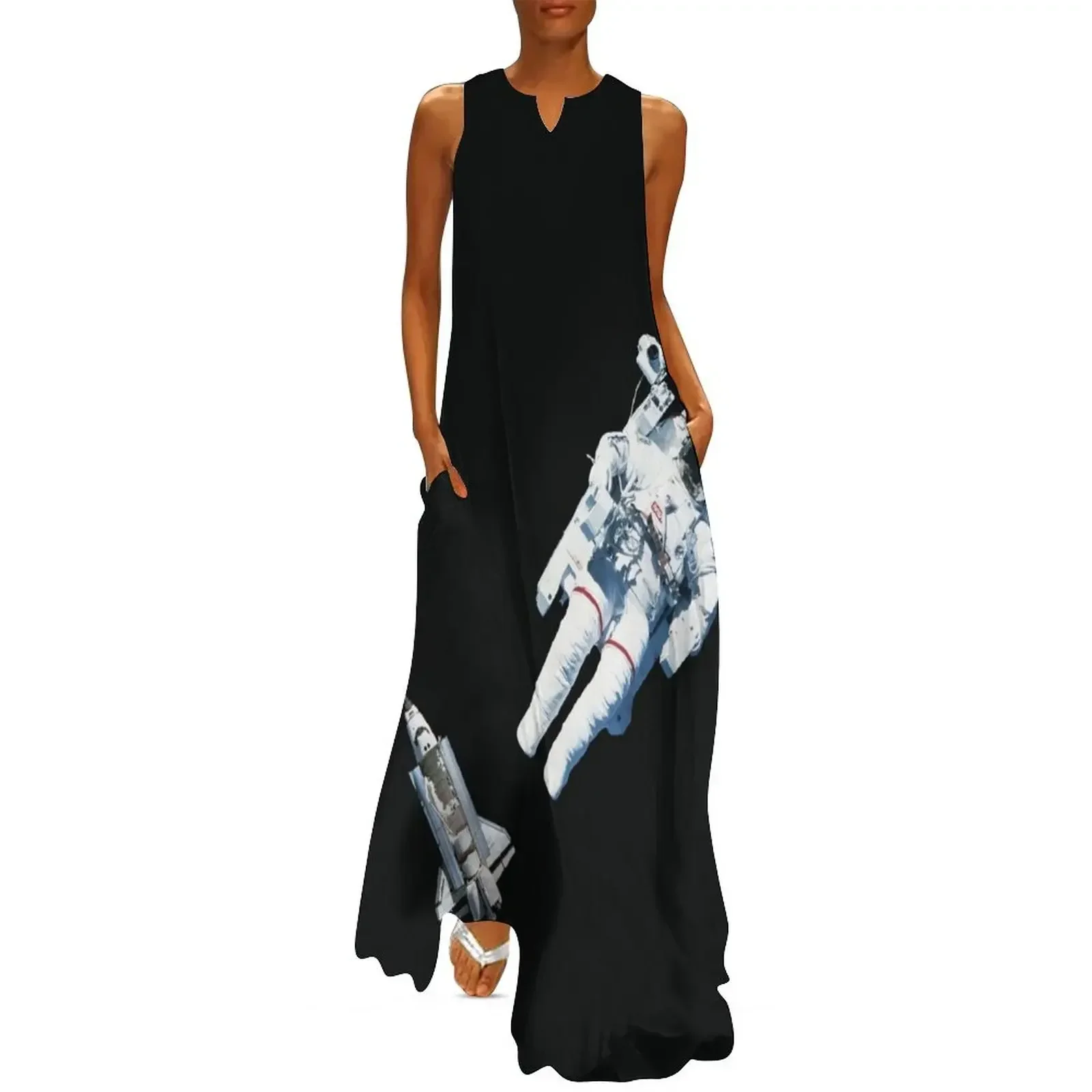 

Astronaut and Space Shuttle floating free Long Dress dresses ladies 2025 summer women party dresses Dress