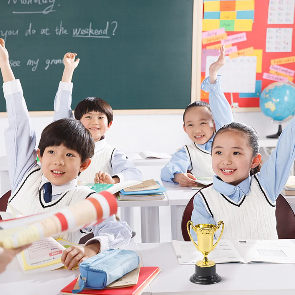 

20PCS Children Trophies Mini Awards Golden Cup Party Favors Bulk Decorative Trophy Classroom Mini Plastic Trophies Rewards