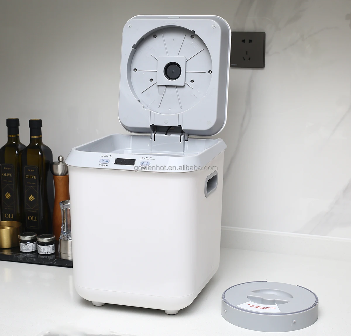 High-quality new arrivals2.5L Smart Blue Kitchen Composter ABS Material with Air Switch & Button Control Space Saving & Simple O