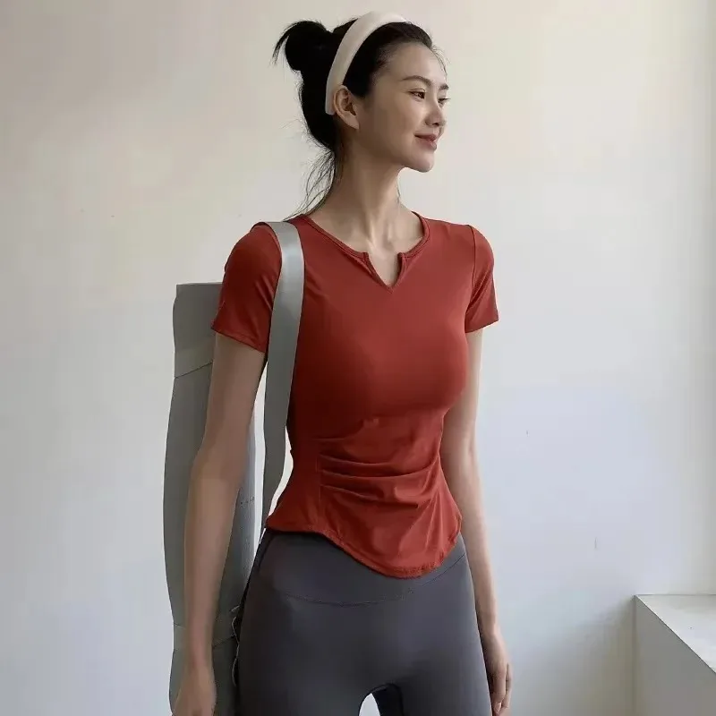 DFCF Camiseta de yoga para mujer con cuello en V pequeño y corte ajustado, manga corta, efecto adelgazante, adecuada para correr