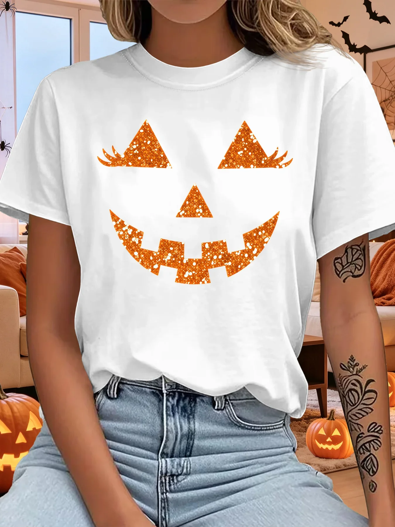 Halloween Women T Shirt Glitter Pumpkin Face Tee Jack O Lantern Eyelash Print Short Sleeve O Neck Tops Ladies Holiday Party Wear