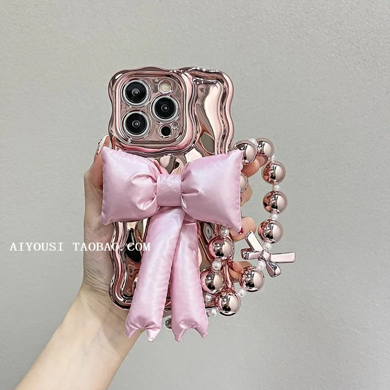 

Гальванический трехмерный бант подходит для чехла для iPhone и цепочки для сумочки защищает от падения.