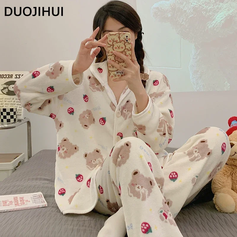 DUOJIHUI-Conjunto de franela estampada para mujer, cárdigan de moda coreana, pijama de manga larga, ropa para el hogar, otoño e invierno, novedad