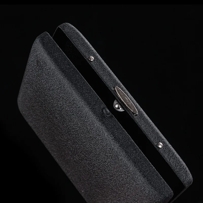 20 sztuk Czarnych Matowych Metalowych Pudełek na Papierosy Przenośne Wodoodporne Etui na Papierosy Żelazny Klips Odporny na Nacisk Wilgoć Narzędzie do Palenia