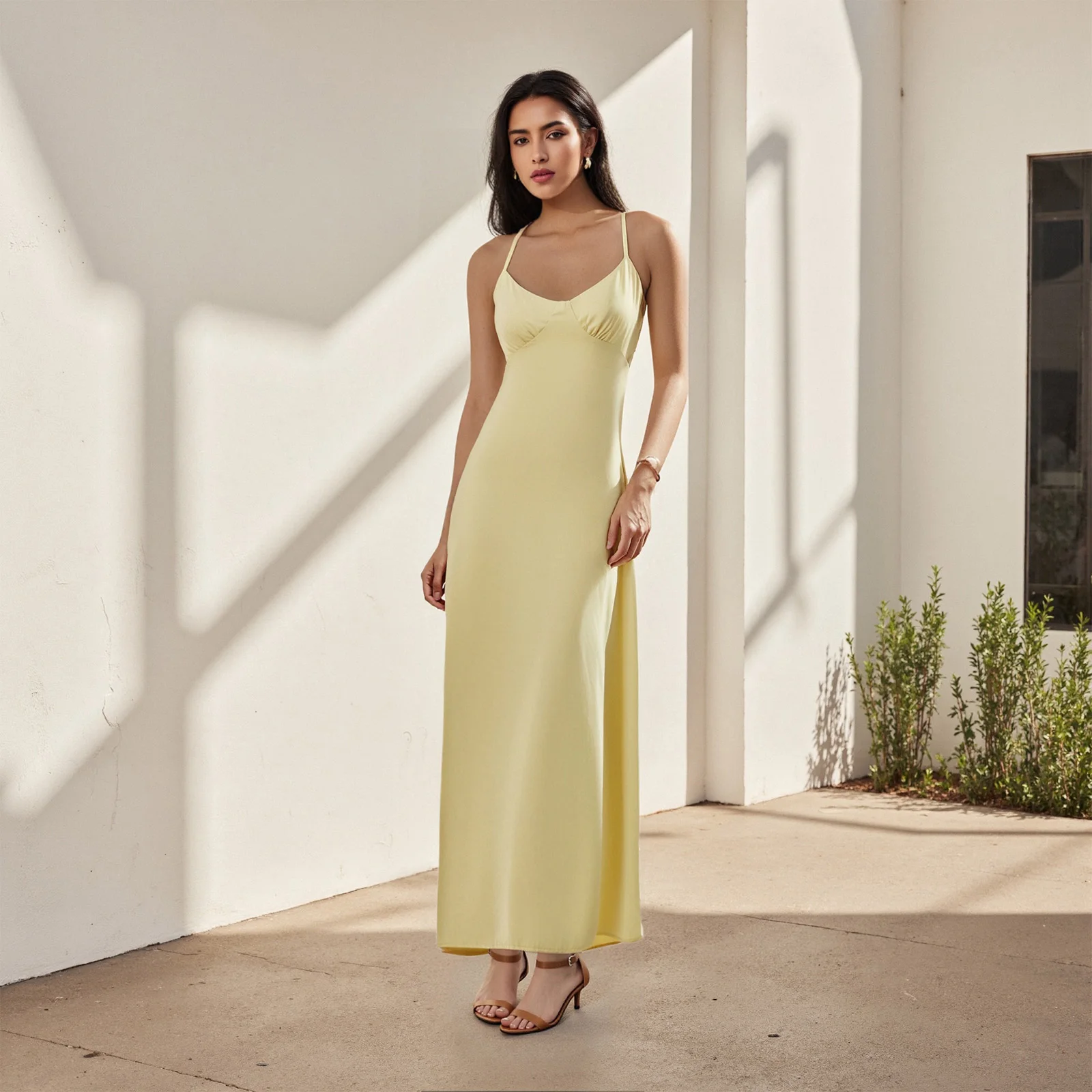 ใหม่แฟชั่นสตรีซาตินยาวชุดเดรสสีทึบสปาเก็ตตี้สายคล้องคอกลับ CROSS SLIM FIT ชุดขายร้อน S M L