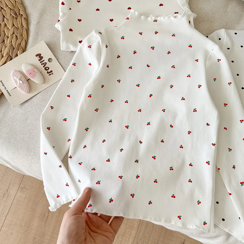 Neues Frühlings- und Herbst-Baby-Mädchen-Oberteil mit Schleifenmuster, Rüschen, Stehkragen und langen Ärmeln, Unterhemd für Kinder, weiches, dehnbares Oberteil. – Detail 6