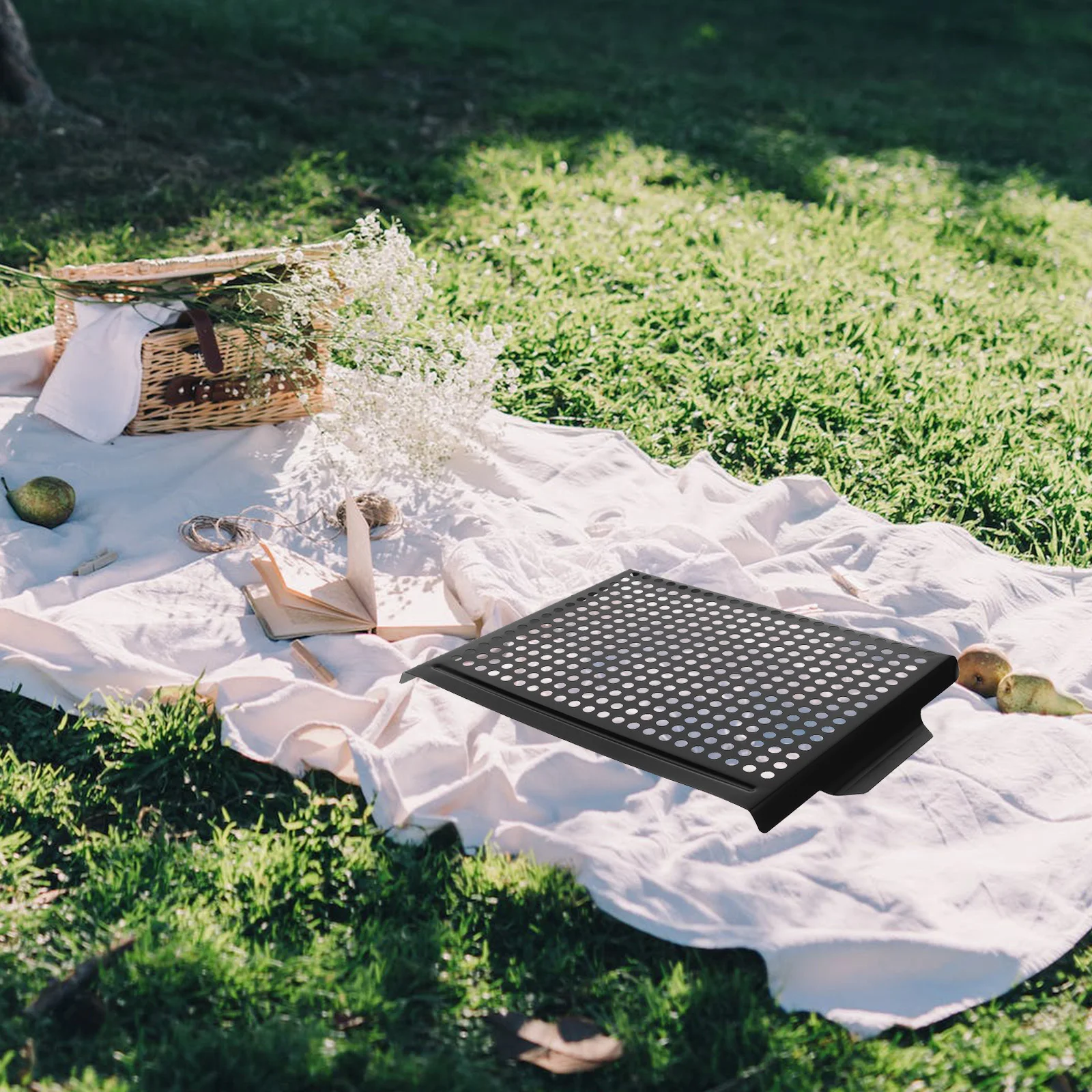 

Versatile Nonstick Grill Pan Stainless Steel Barbecue Tray for Camping Bbq Grilling Pizza Steak Vegetables Outdoor Use