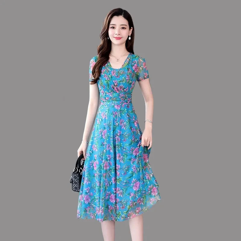 Plus Size Ice Silk Fragmented Flower Women\'s Dress Long Printing Slim Fit Pleated V-Neck Short Sleeved A-Line Dresses For Women