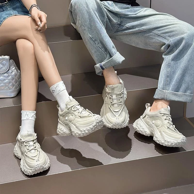 

Couple's Sporty Thin Breathable Leather Shoes with Thick Sole And Single Layer Mesh for Enhanced Airflow Rubber Padded