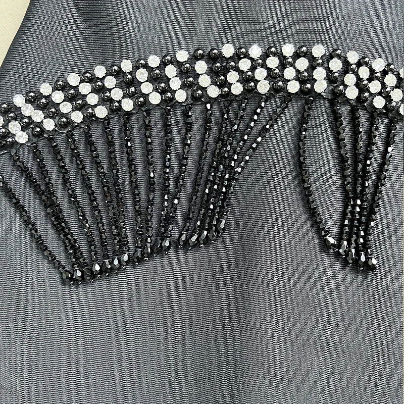 ผู้หญิงนิลสีดําแขนยาวเอวชุดนางเงือก Cascading Beading SHEER ลูกไม้แขนชุดราตรีอย่างเป็นทางการ ​