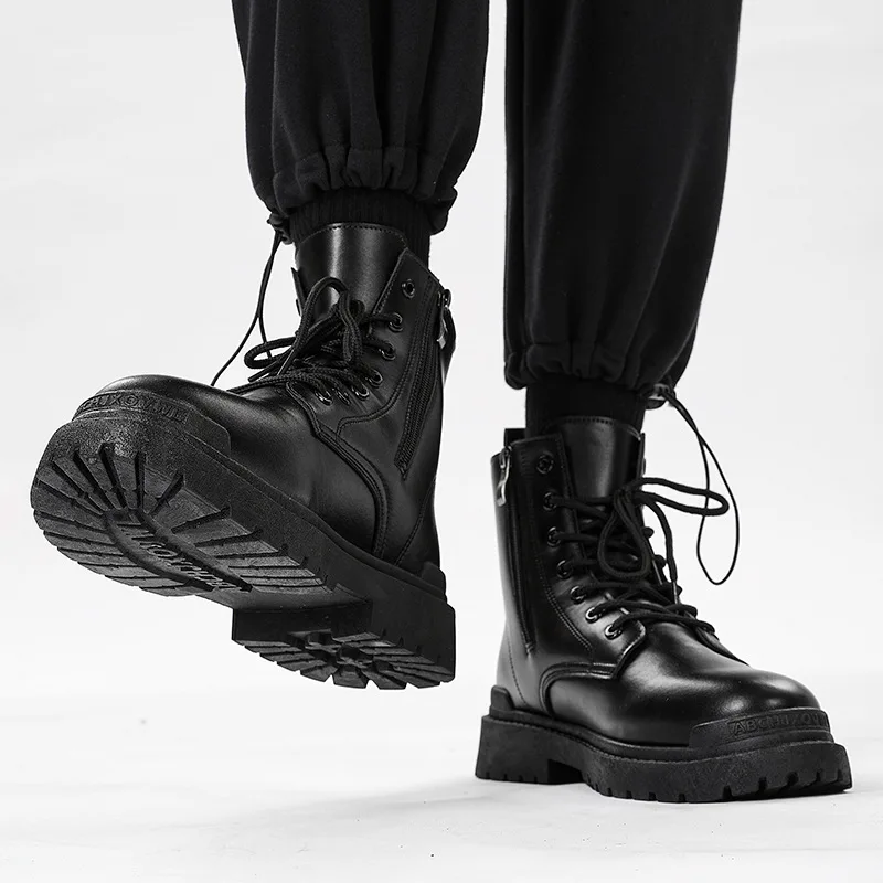 2025 Spring Classic Round Head Short Boots for Men  British Style High Top Motorcycle Zipper Work Boots