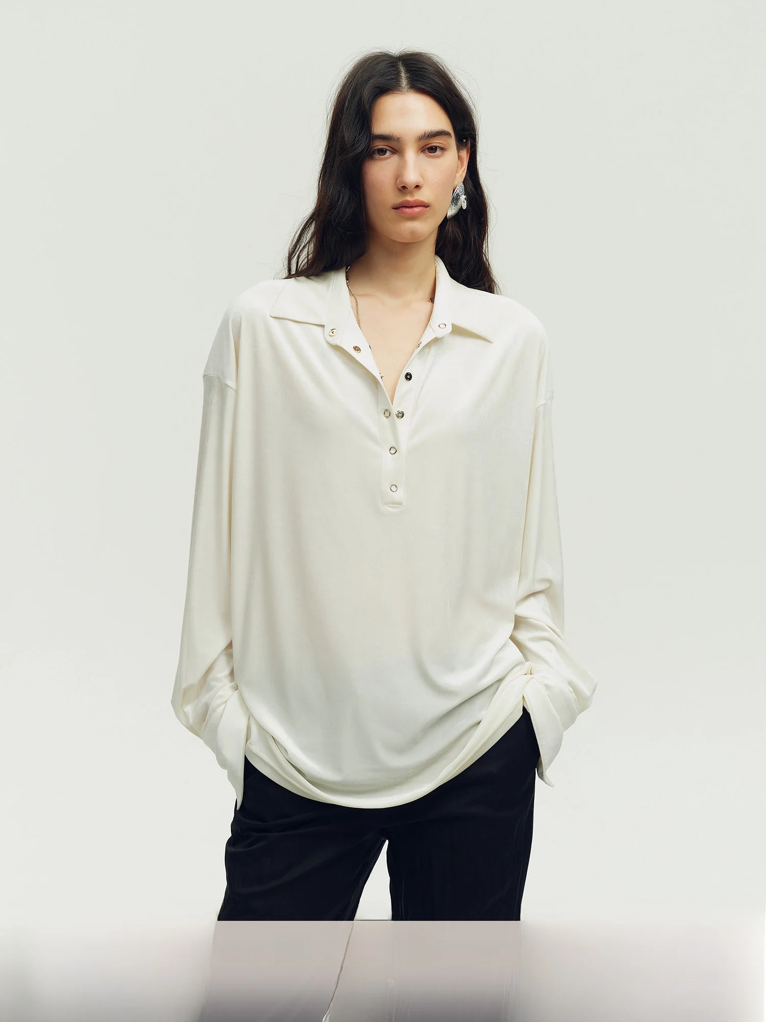 

ZhiEn Fu Light Capital Journey Silk Luminous Drapey Matte Soft Long Sleeve Turn-down Collar Loose Women's T-shirt Double Texture