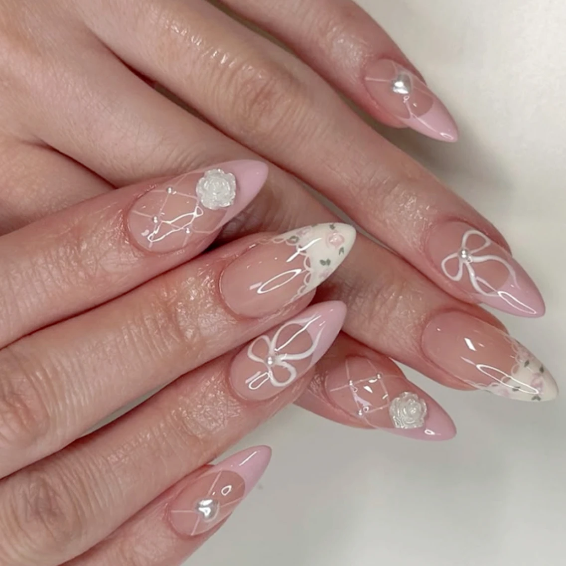 

French White Camellia Bowknot Love Heart Pearl Long Pointed Fake Nails Art Almond False Nails Rhinestones Glitter Press on Nails
