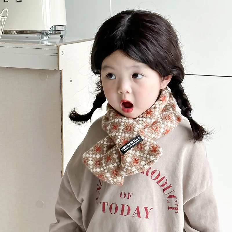 Autumn Winter Warm Knit Children Scarves Plaid Flower Soft Comfortable Baby Kids Neck Collar Ring Scarf Muffler for Boys Girls