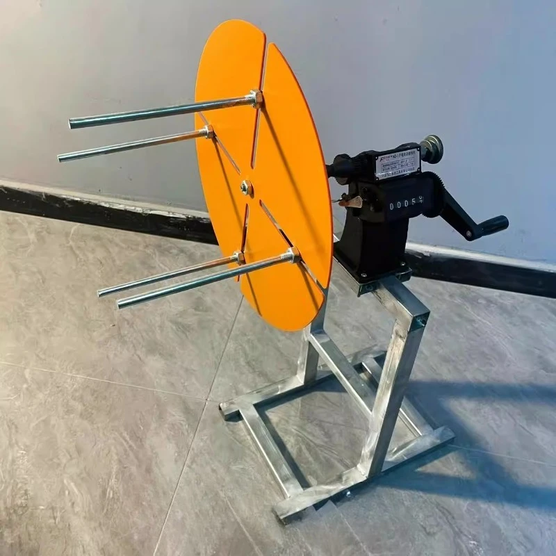 

Hand-cranked reel Hand-cranked reel