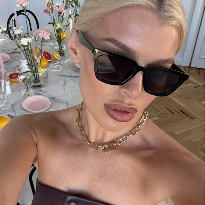 

Protective Glasses 3pcs Small Cat Eye Sunglasses Women Classics Black LensSun Glasses Ladies Fashion Simple Style Eyeglasses