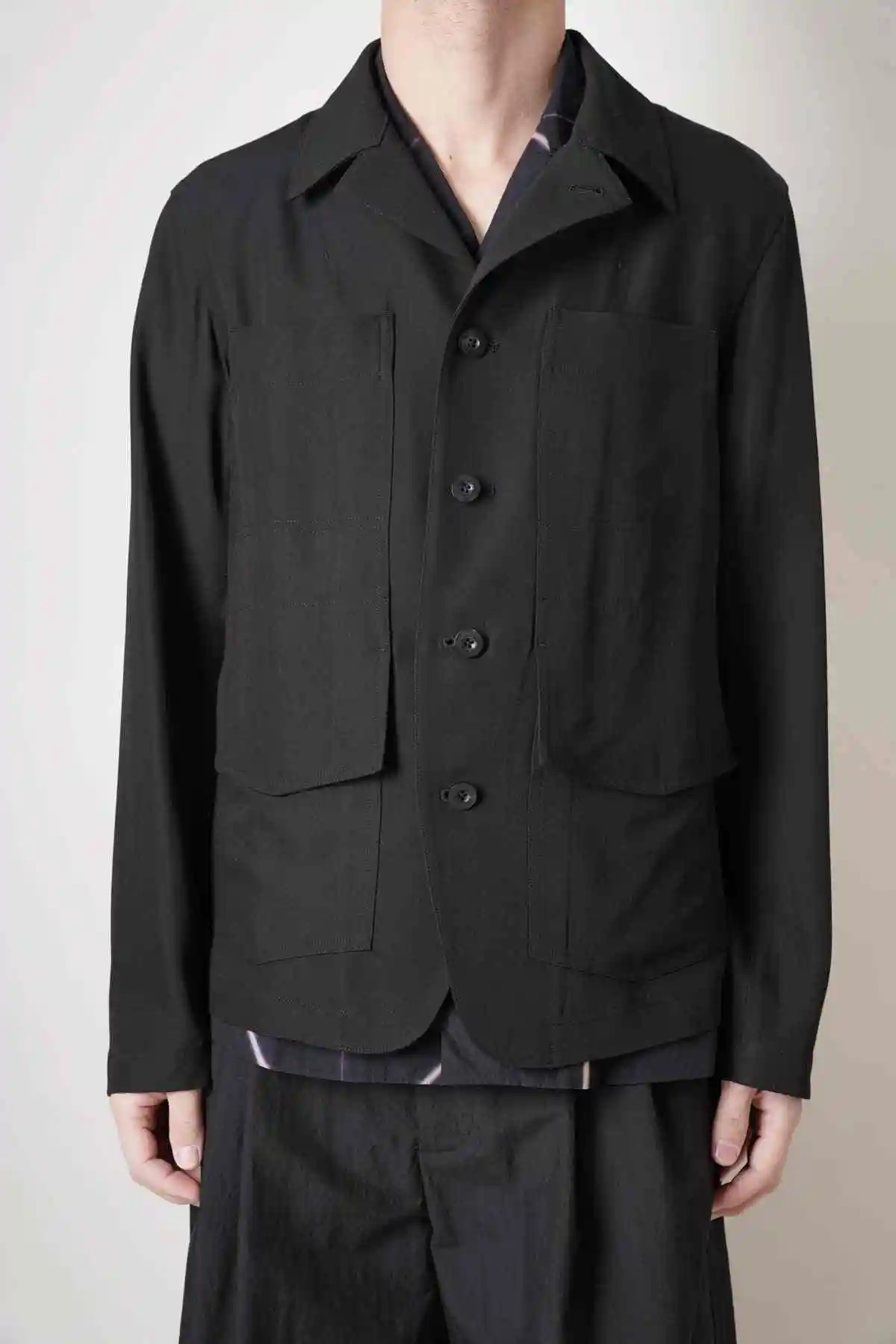 

TOP-YAMAMOTO black sunstrap cargo jacket men's casual plain color large pockets loose simple coat