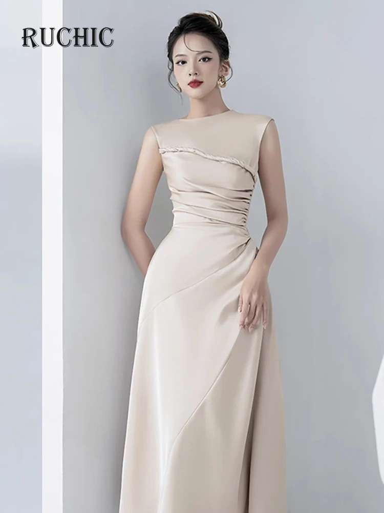 Autumn 2024 Women Fashion Evening Dress O-neck Sleeveless Pleated Split Asymmetric Waist Elegant Party Dresses Trendy New