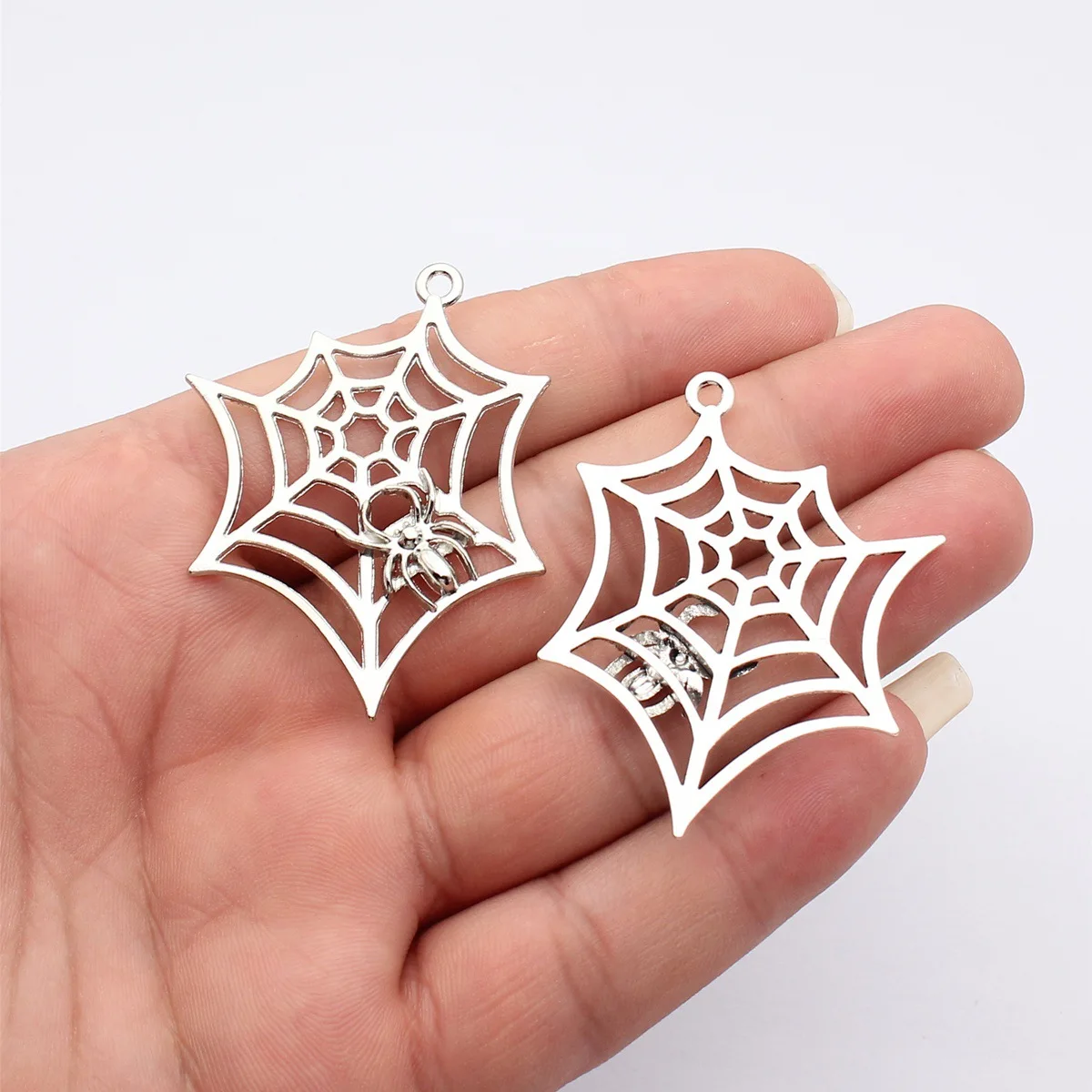 WYSIWYG 5pcs 53x45mm 2 Colors Antique Silver Color Rhodium Color Spider Web Charms For DIY Jewelry Making
