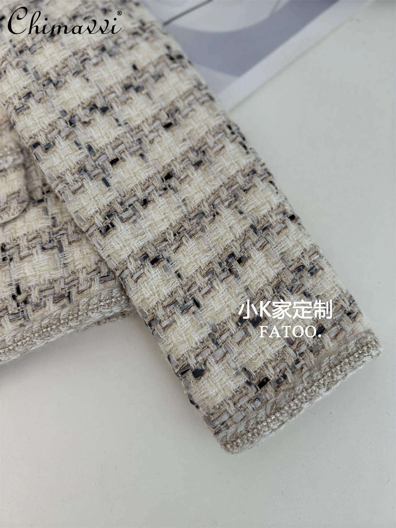 冬の新作ハイエンドファッション光沢のあるシルクチェック柄ツイードコート多用途ヘビーロングスリーブスリムフィットエレガント暖かいダウンジャケット女性用