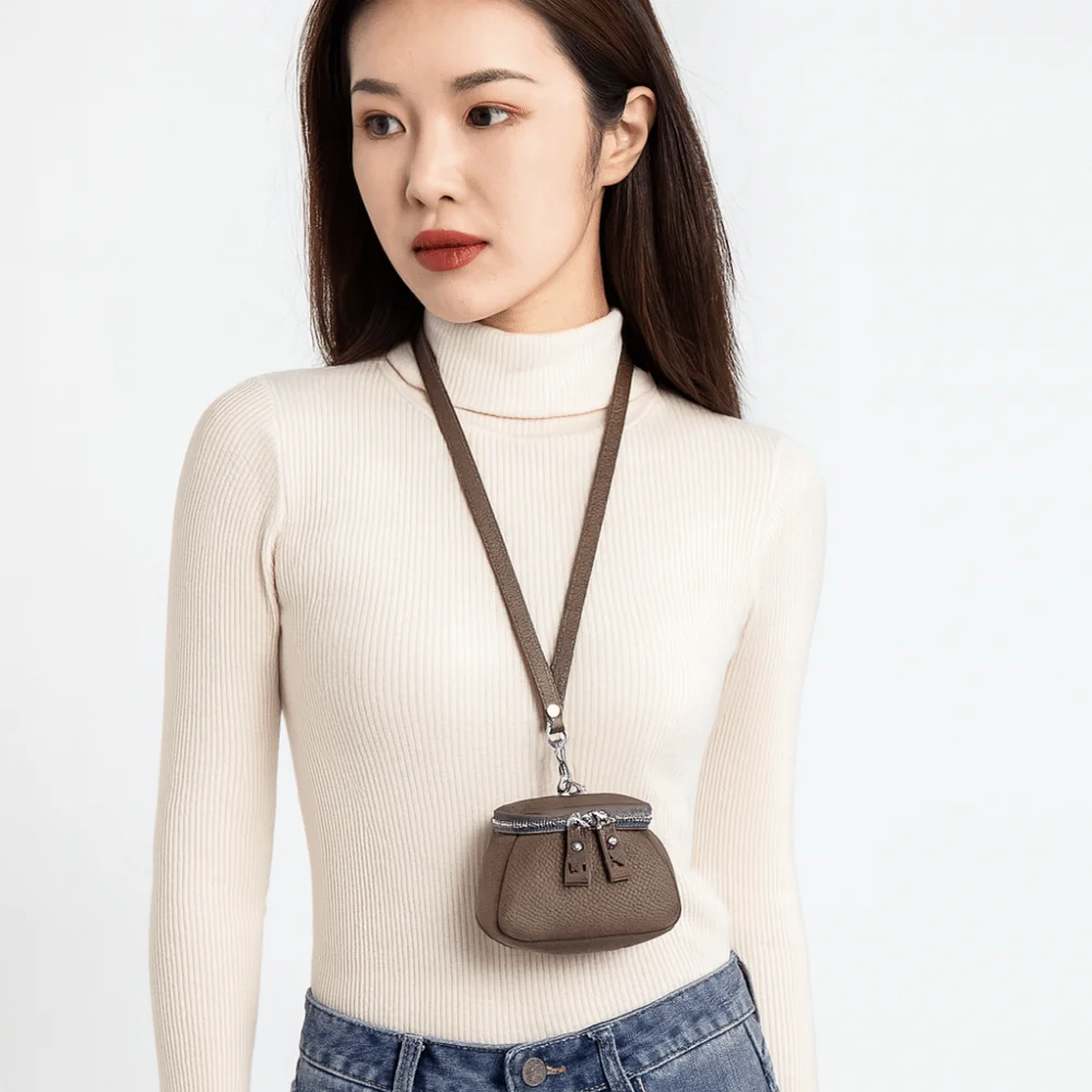 Solid Color Hanging Neck Coin Purse Genuine Leather Lipstick Earphone Pouch Lanyard Wallet Makeup Storage Purse Mini Storage Bag