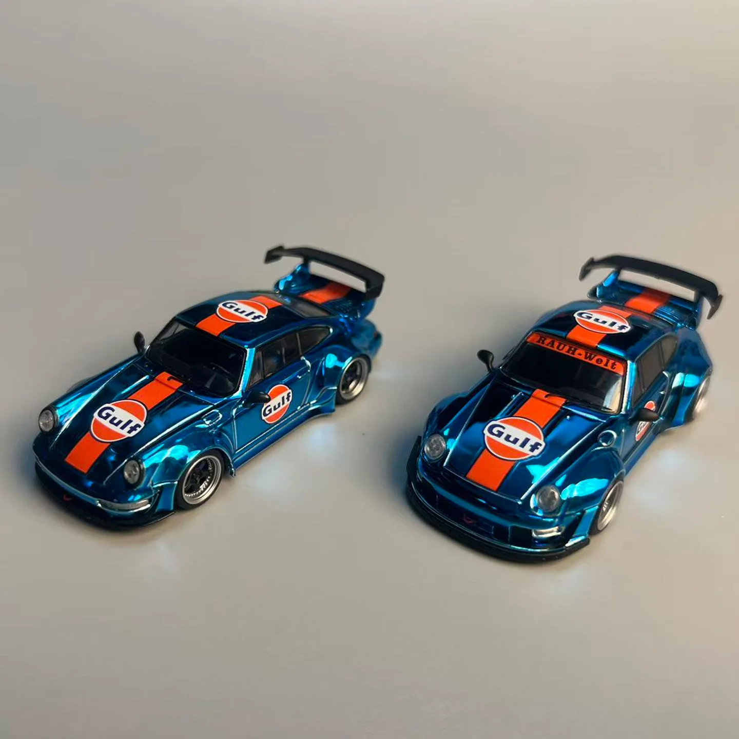 

Flame 1/64 Porsche RWB 993 964 Plated Blue Gulf Alloy Car Model Gift