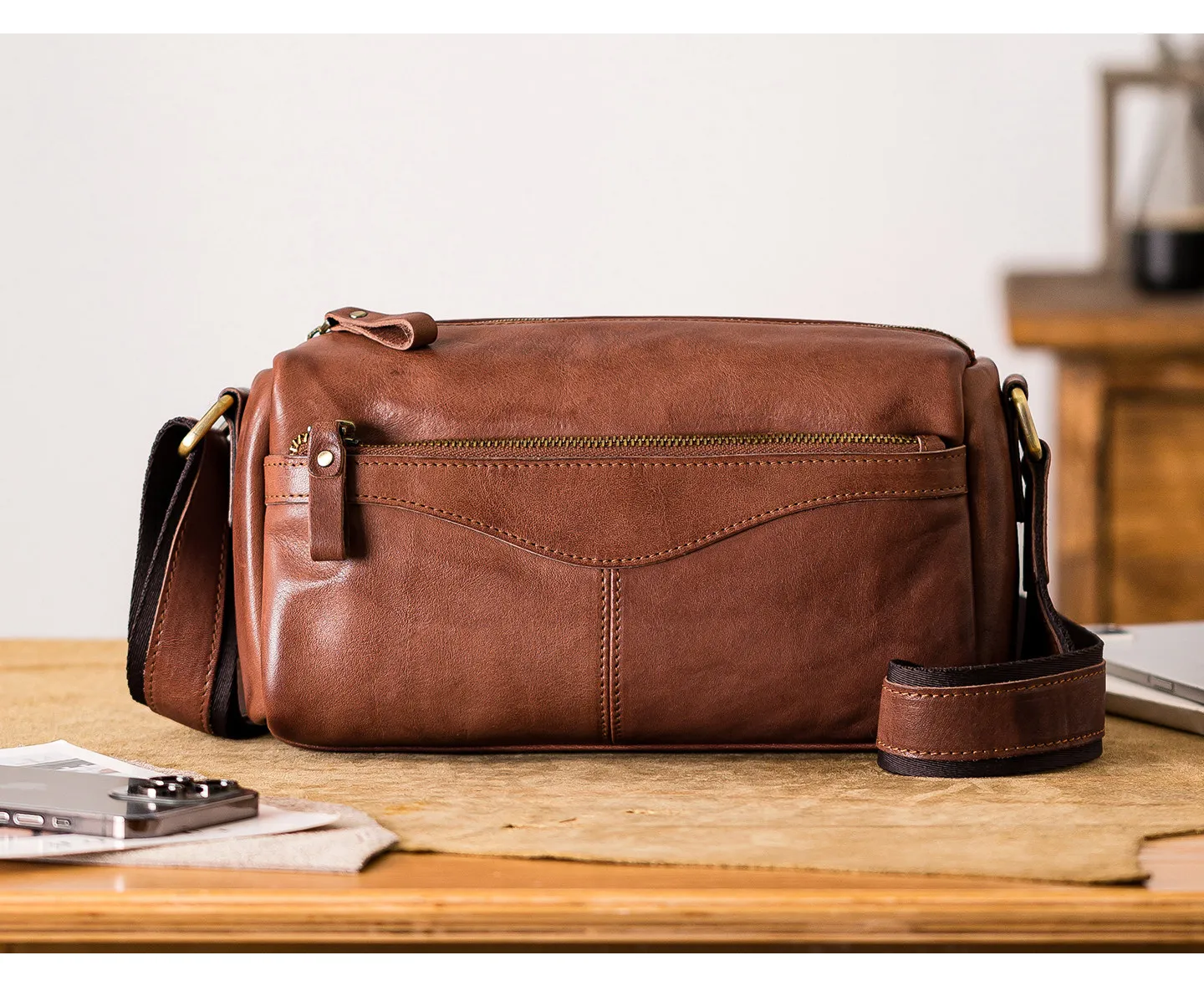 PNDME-Organizer handgefertigte Vintage-Umhängetasche aus echtem Leder für Herren, lässige Pendler-Luxus-Umhängetasche aus echtem Rindsleder. – Detail 27