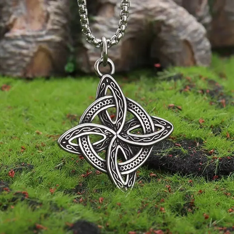 Vintage Witch's Knot Celtic Knot Pendant Necklace Men's Slavic Protection Lucky Amulet Irish Witchcraft Jewelry gift