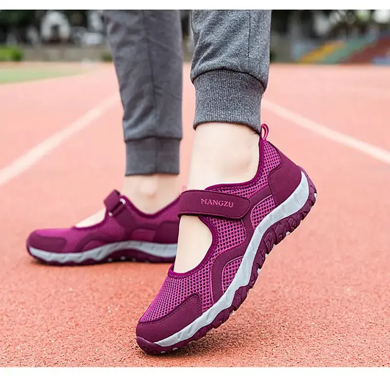 2023 Mother Shoes Woman Walking Flats Summer Women Casual Shoes Non-Slip Flat Sneakers Breathable Mesh Comfortable Zapatos Mujer