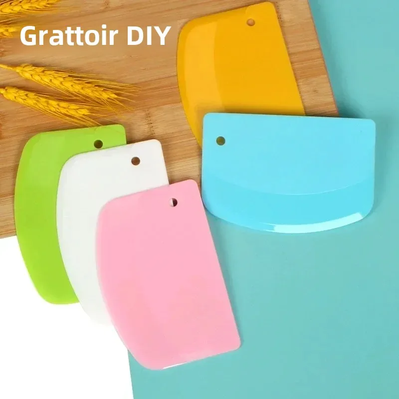 Grattoir en plastique pour crème à gâteau, couteau de coupe pour pâte à farine, grattoir pour poudre intestin, outils de cuisine de bricolage, outils de cuisson de cuisine