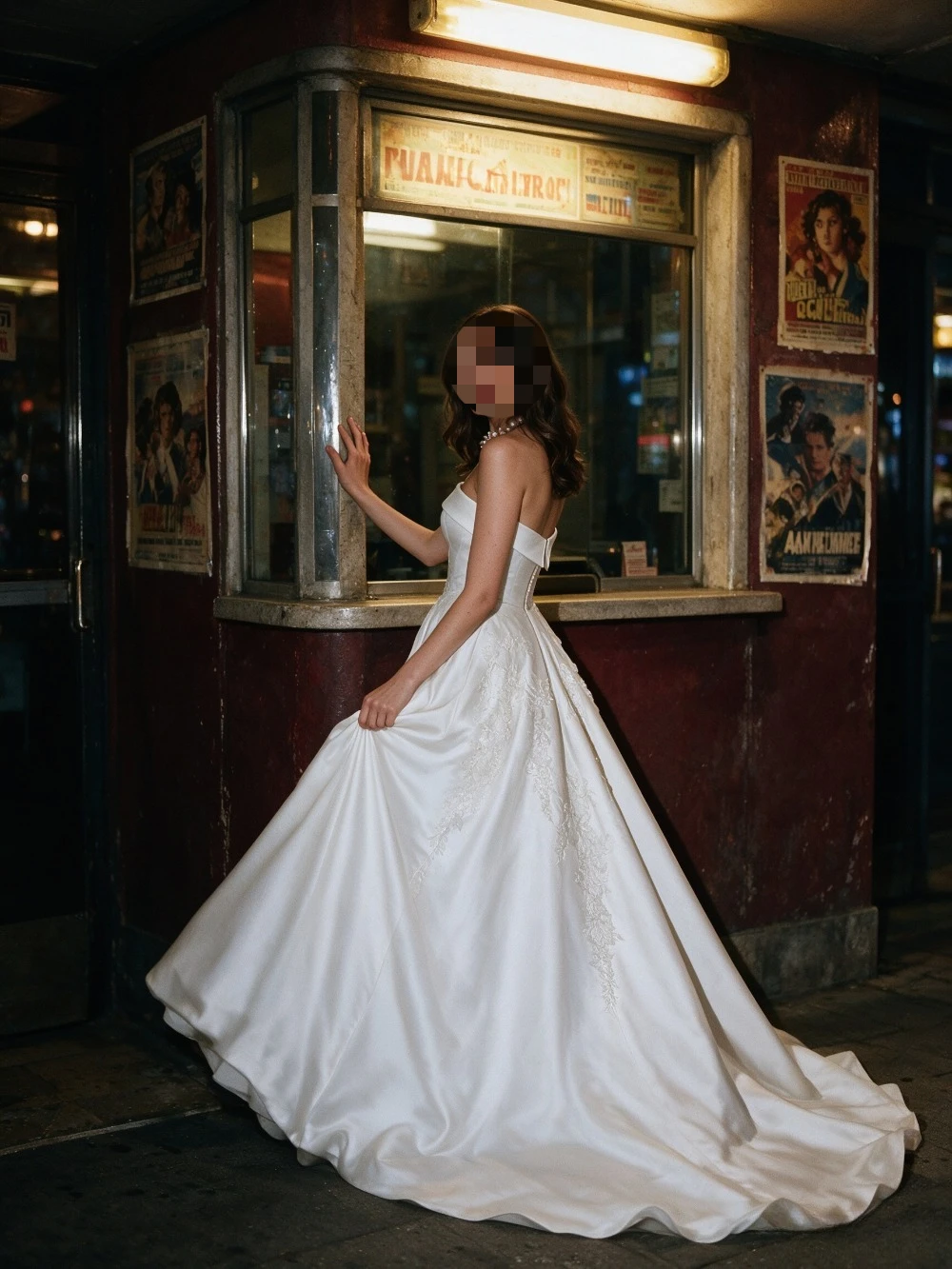 Customized Minimalist Strapless Satin Summer Wedding Dresses 2026 Backless A-line Lace Decal Bridal Gown Suitable for Dinners