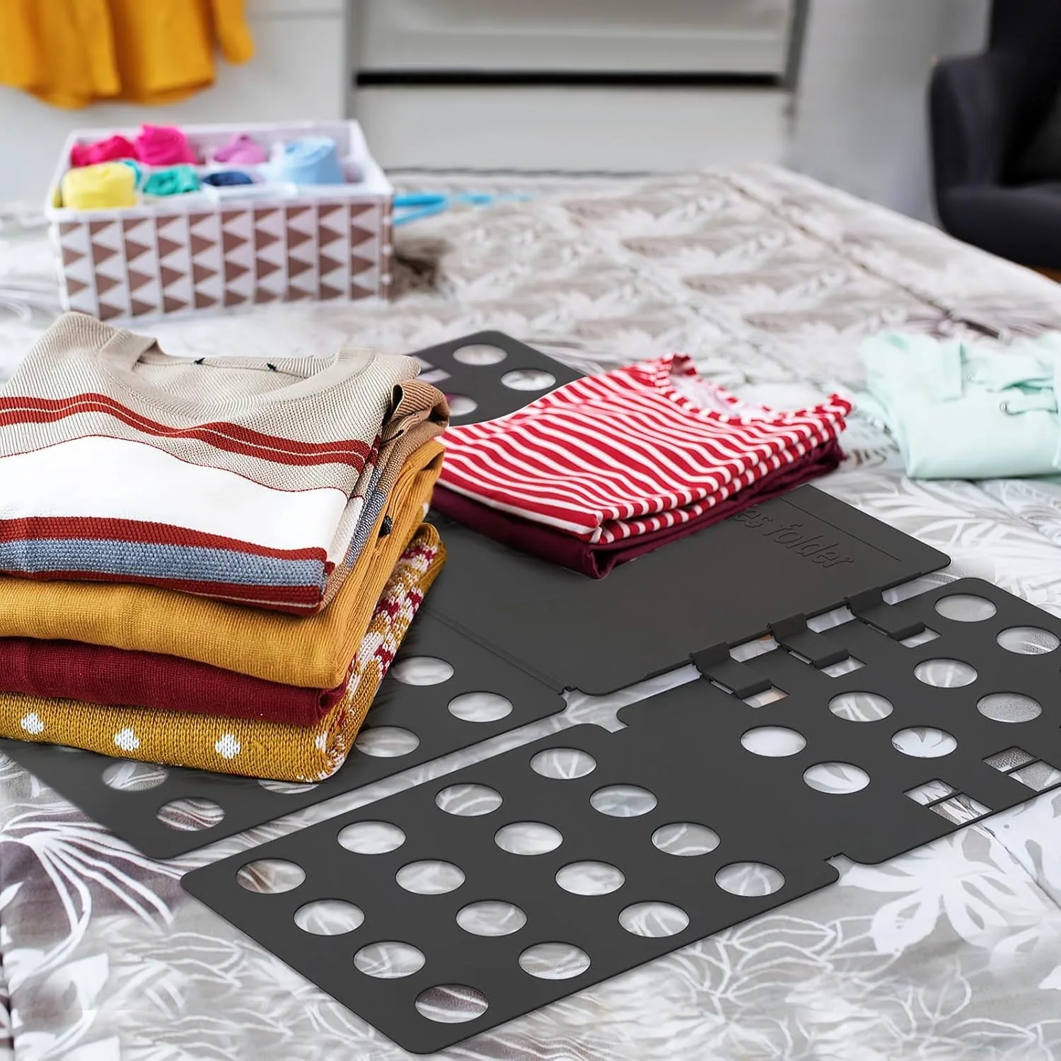 Fast Easy Plastic Shirt Folding Board Clothes Folder Laundry Storage Organizer Tool for  Adults Household Travel Gift image 2