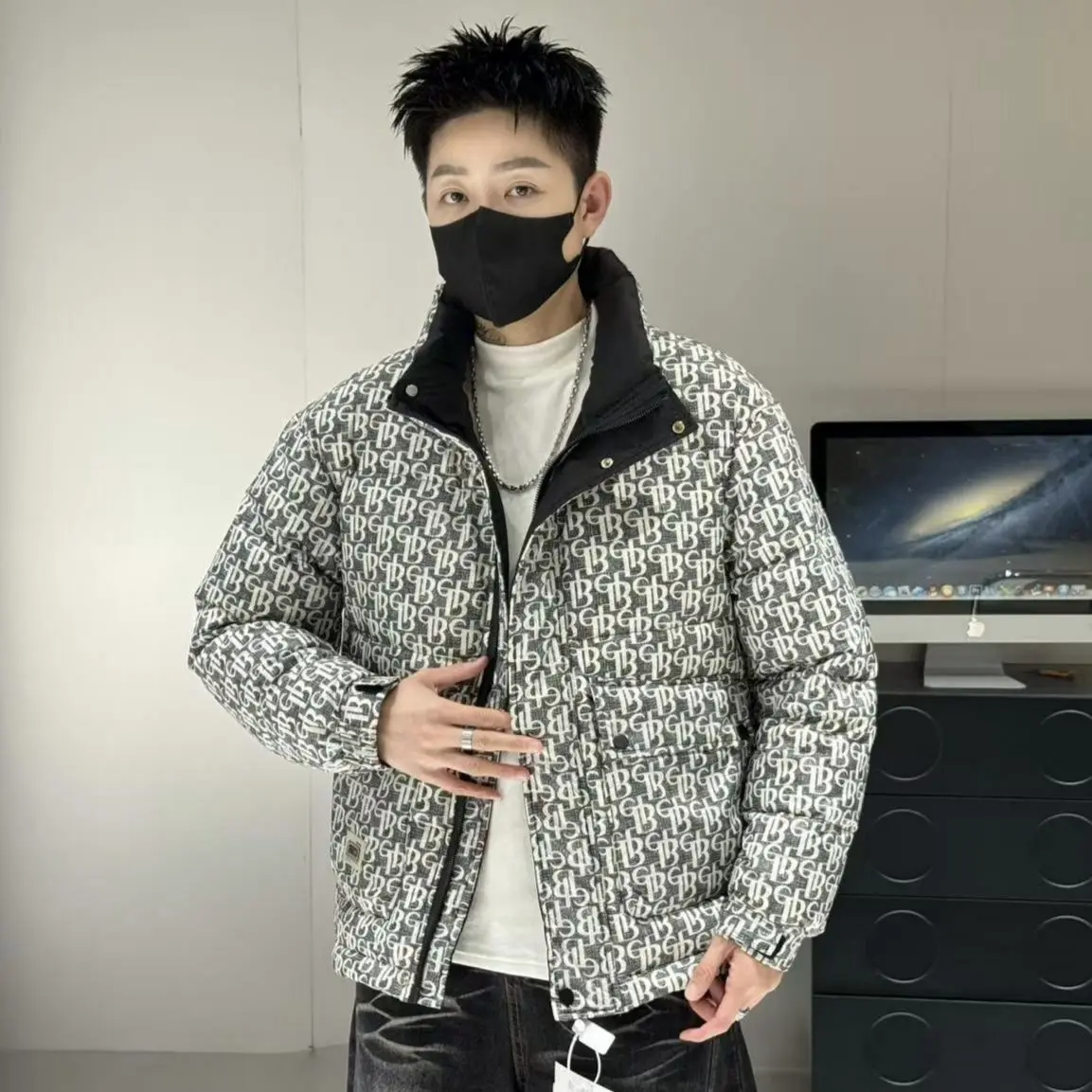 

Зимняя пуховая куртка 2025: модная мужская куртка, популярная новинка, с воротником-стойкой, из белого утиного пуха