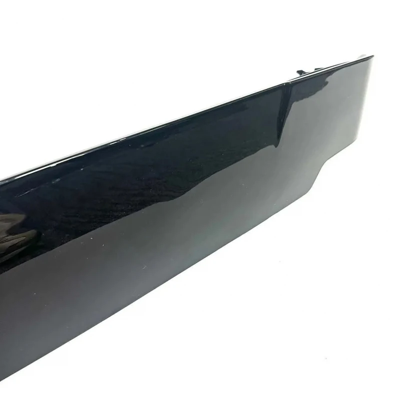 New Integrated Rear Tail Wing Replacement for Defender 110/90 3
