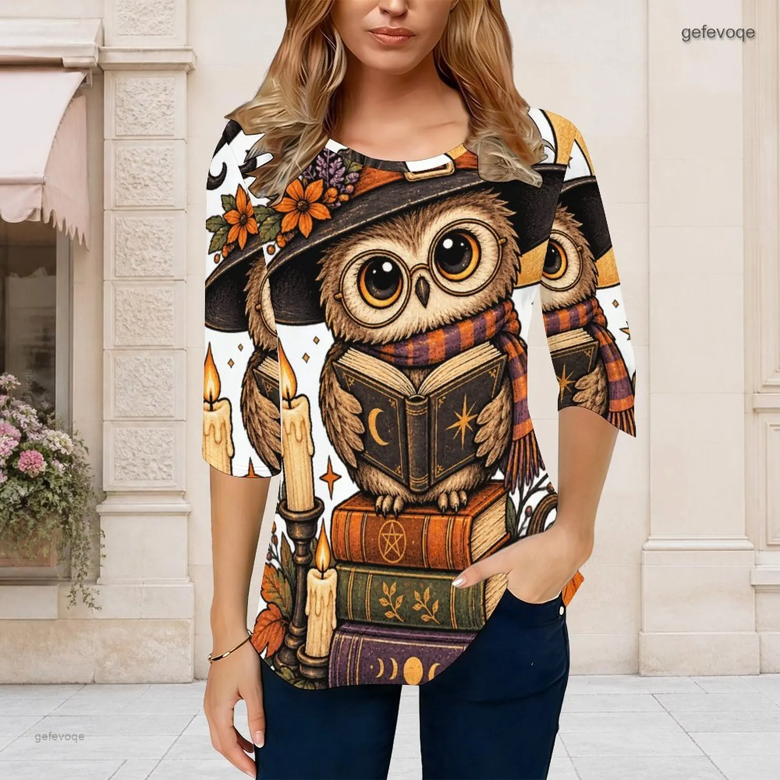 Women Round Neck 3/4 Sleeve Curved Hem Top, Printed Black Cat Jack-o'-Lantern Pattern