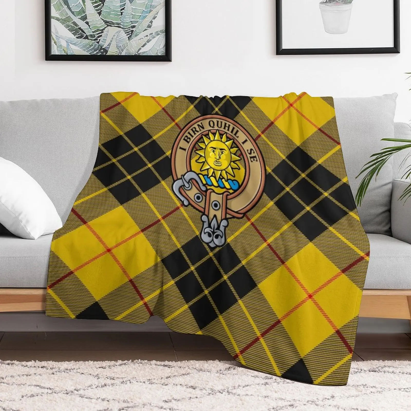 Clan MacLeod of Lewis Crest Throw Blanket Soft Solid Color Blanket for Couch Bed