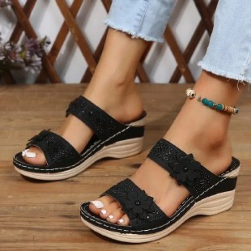 Zapatos de talla grande para mujer, zapatillas romanas Retro, zapatillas informales de verano, sandalias de cuña con plataforma de flores, 2024