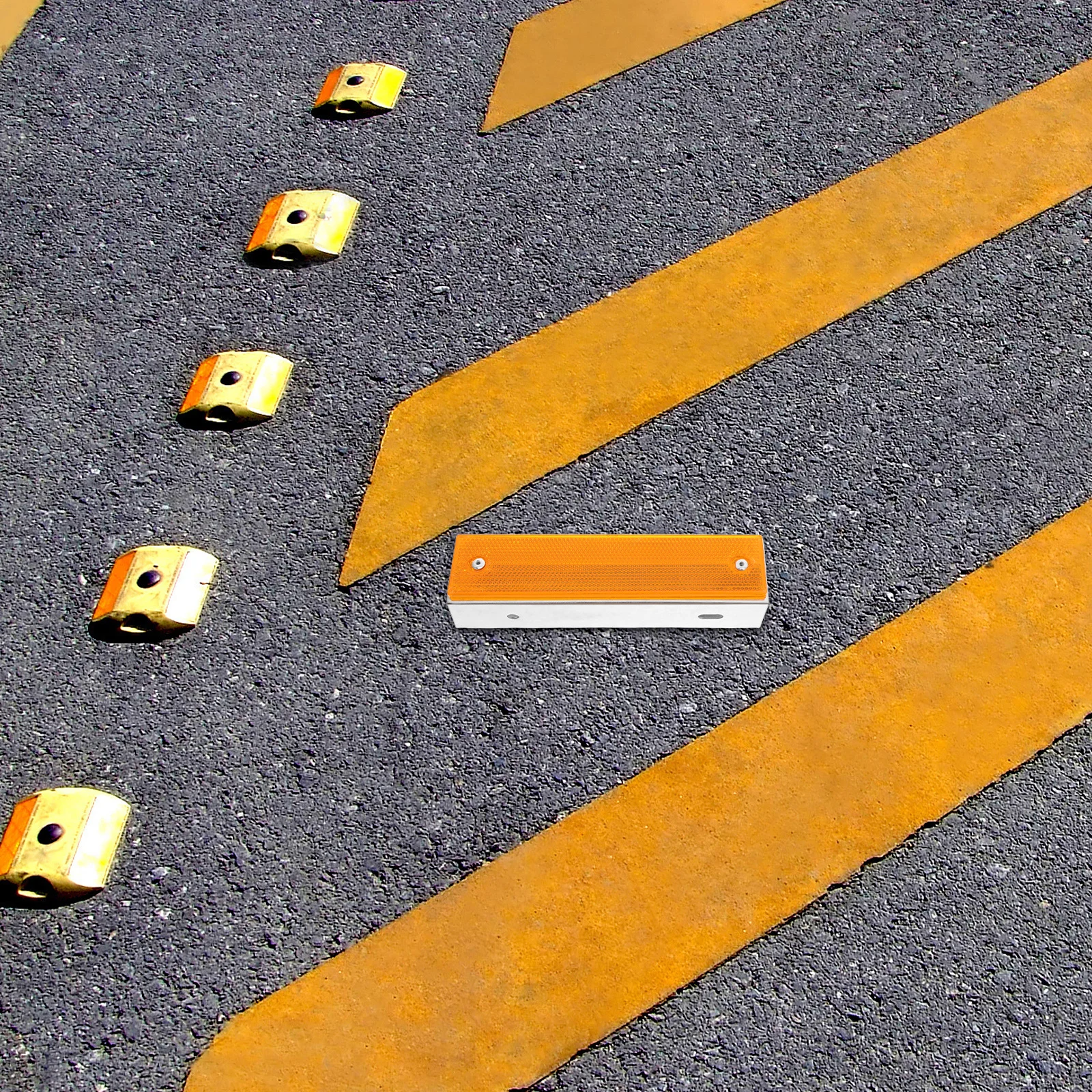 

2Pcs Rectangle Reflective Road Markers Durable Outdoor Pavement Safety Signs High Visibility Traffic Control Reflectors