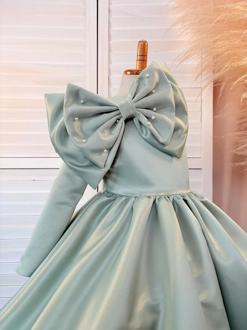 Sage Green Satin Flower Girl Dress For Wedding One Shoulder Pearls Bow Elegant Princess First Communion Formal Events Gown