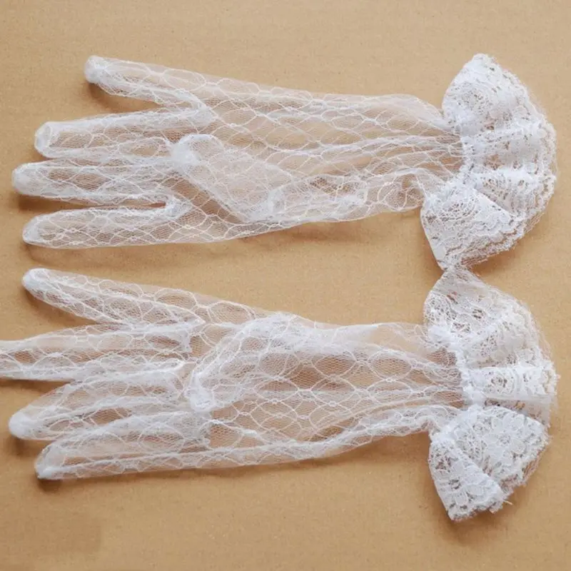 1 Pair White Bridal Wedding Short Gloves Full Fingered Transparent Rhombic Gauze Ruffle Lace Trim Wrist Length Mittens Party