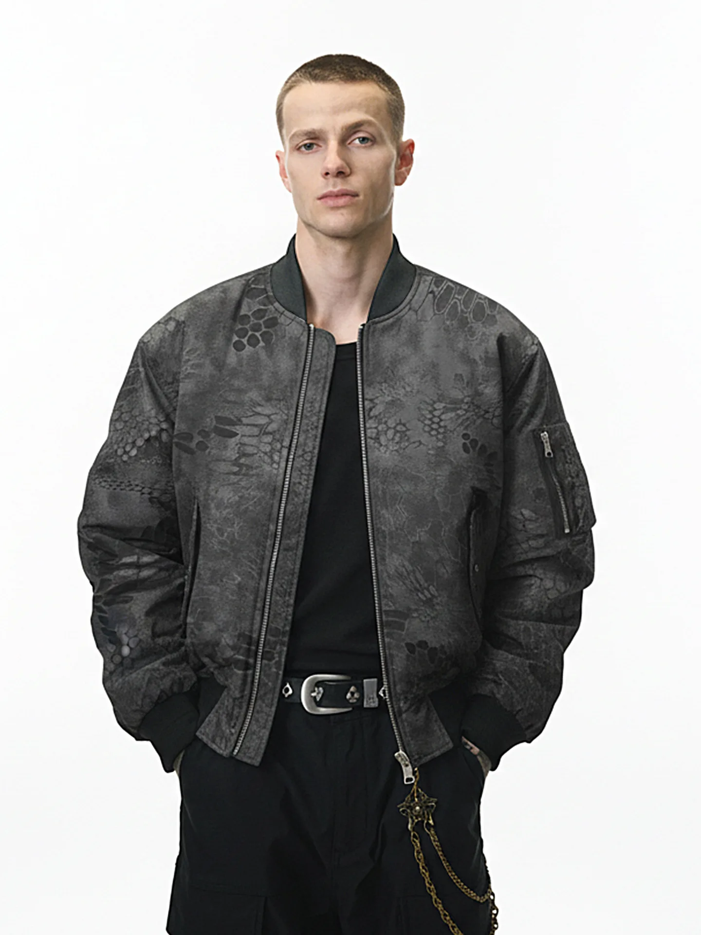 

Камуфляжная летная куртка-бомбер из хлопка для мужчин, с воротником-стойкой, зимняя теплая, модная, американский бренд, с узором в стиле милитари