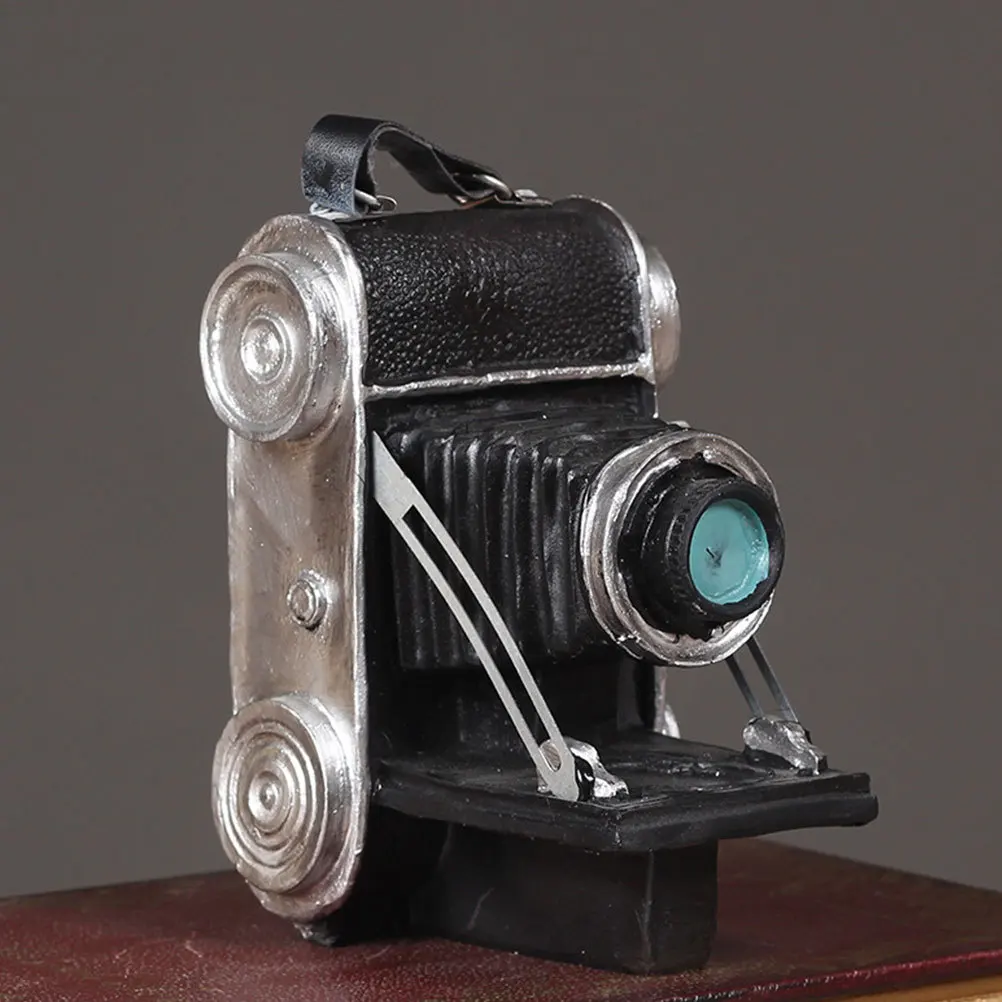 

1Pcs Vintage Camera Resin Ornament Desktop Decoration for Table Desk Shelf Unique Camera Decor Desktop Ornaments