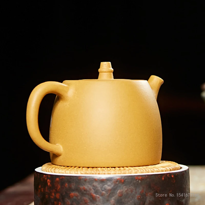 Chinese Style Yixing Purple Clay Snowy Mountain Pattern Pot Kung Fu Tea Set Household Teaware Handmade Yellow Teapot, 500ml, 1Pc